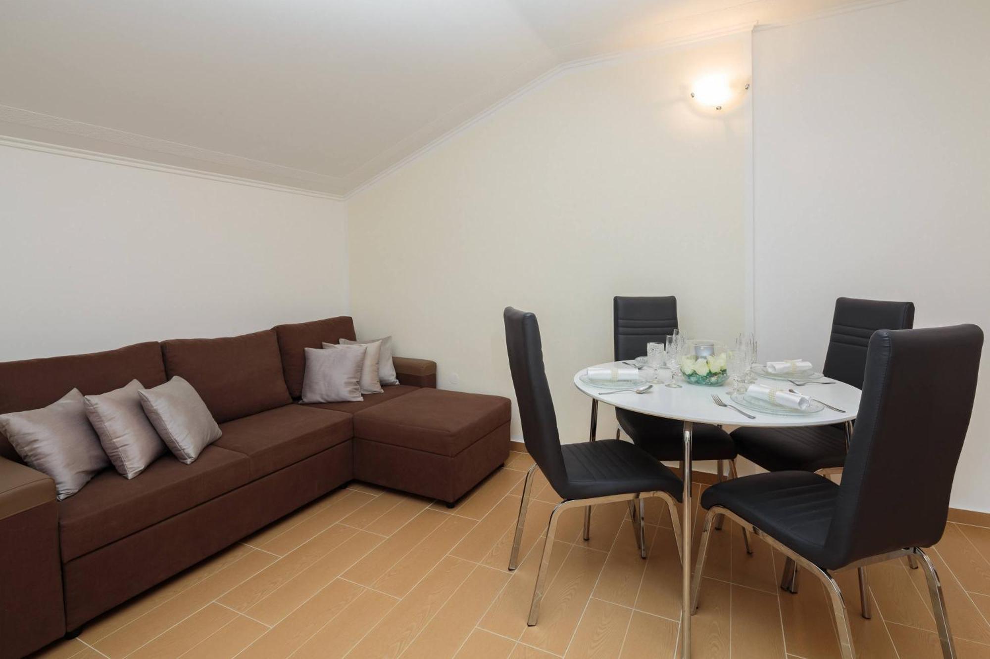 Apartment Krzelj Trogir Eksteriør billede