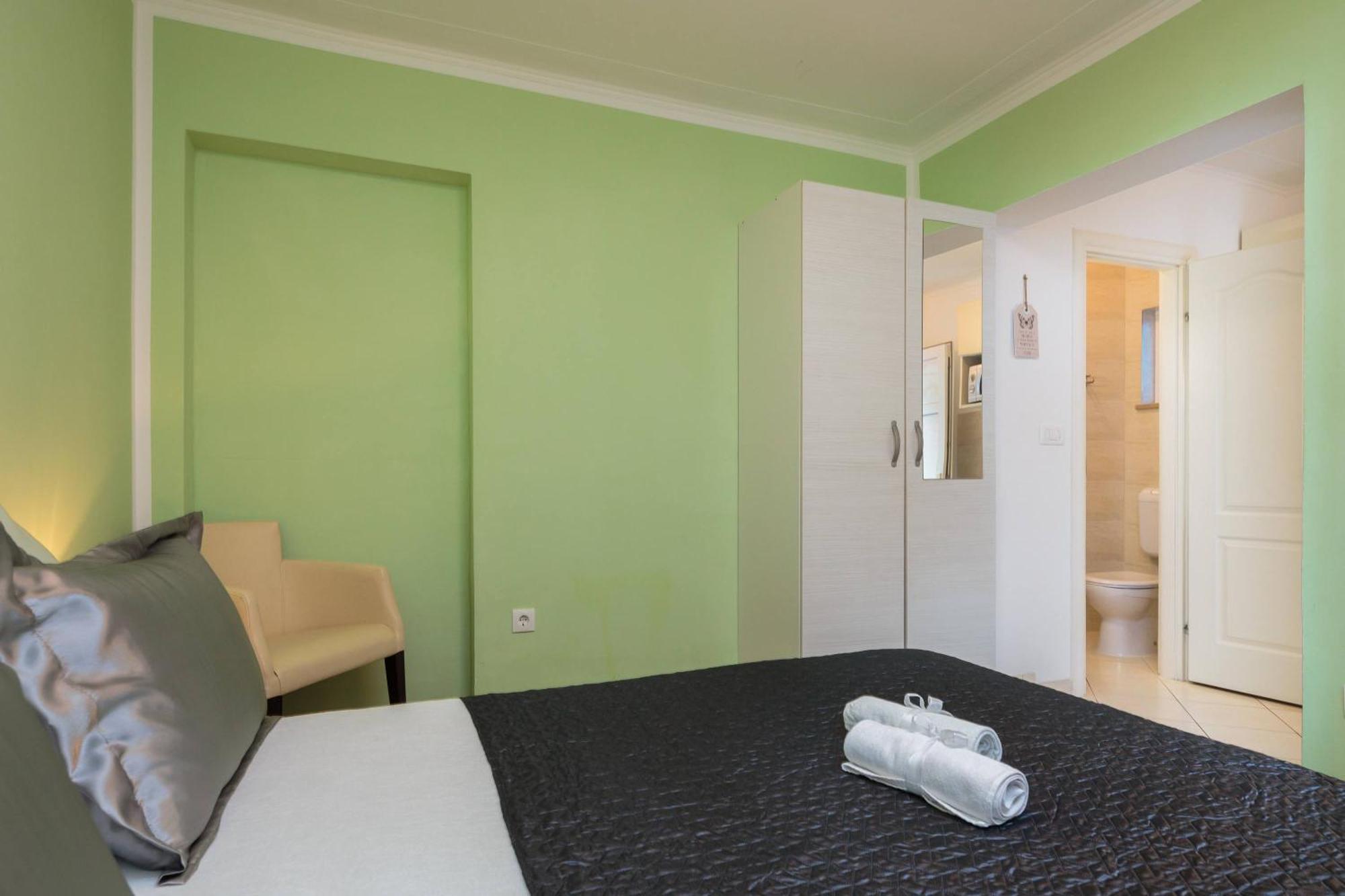 Apartment Krzelj Trogir Eksteriør billede