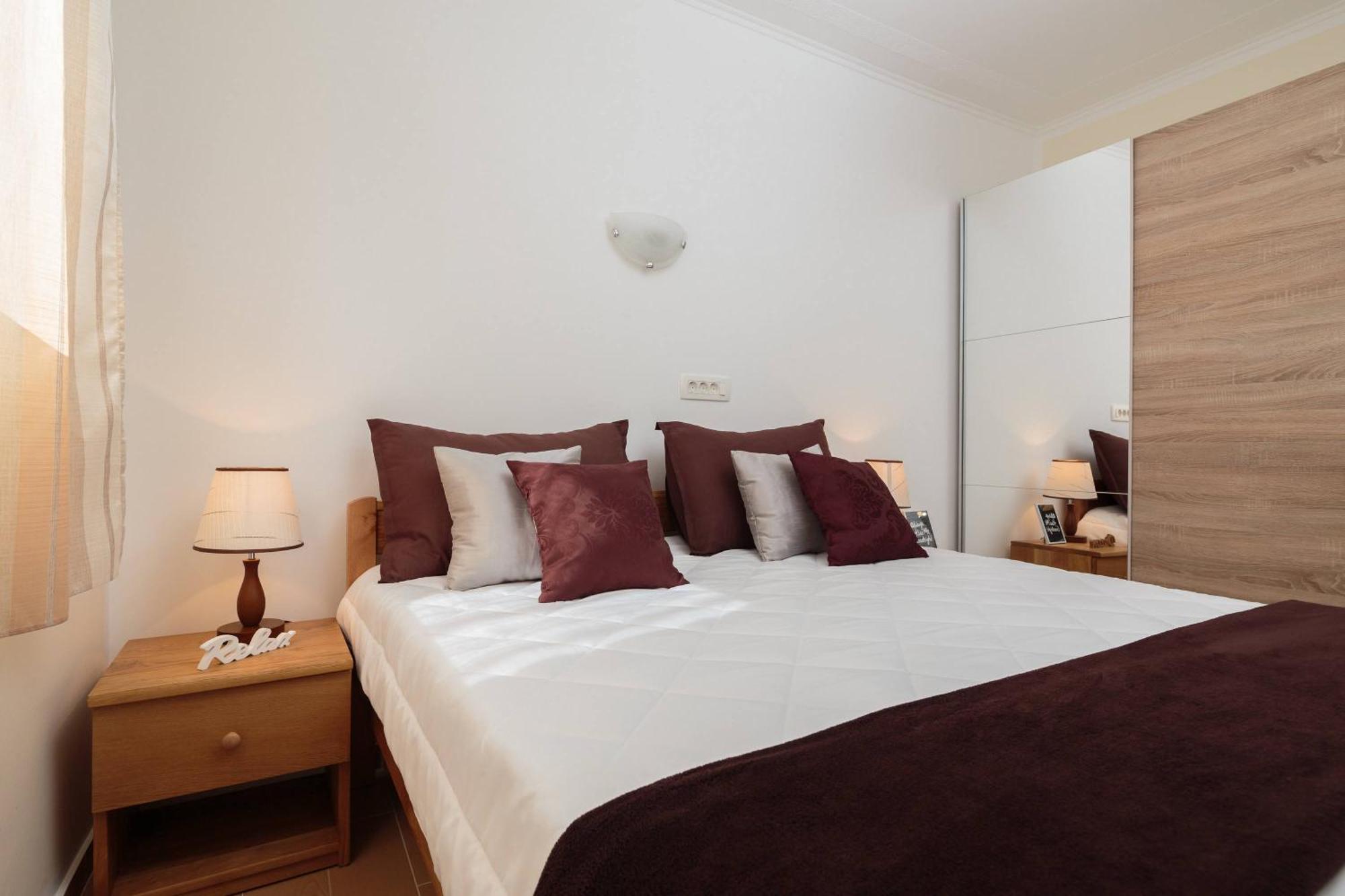 Apartment Krzelj Trogir Eksteriør billede