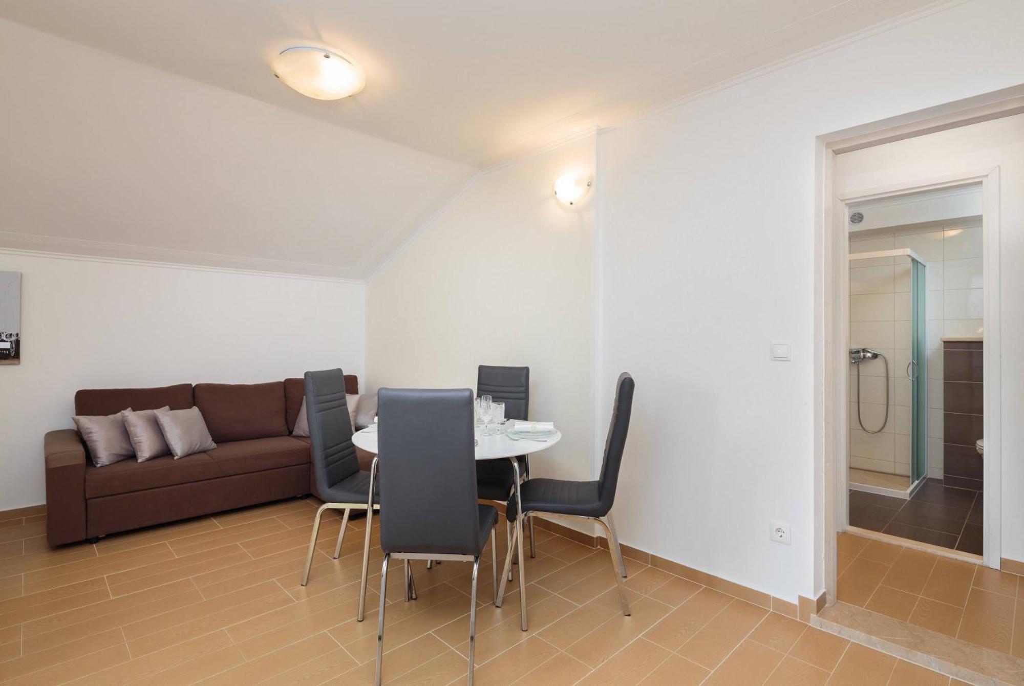 Apartment Krzelj Trogir Eksteriør billede