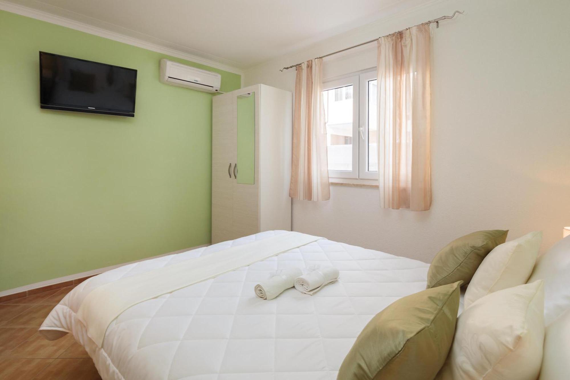Apartment Krzelj Trogir Eksteriør billede