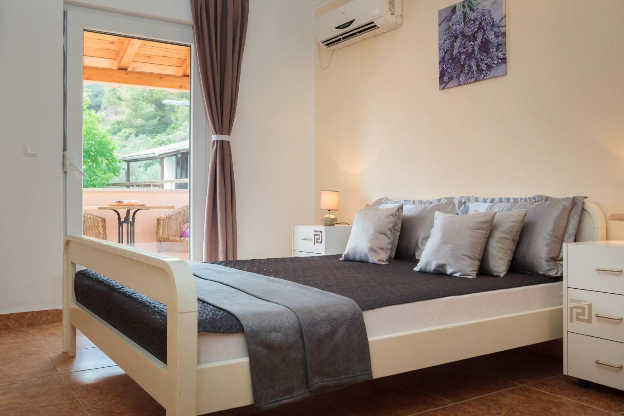 Apartment Krzelj Trogir Eksteriør billede