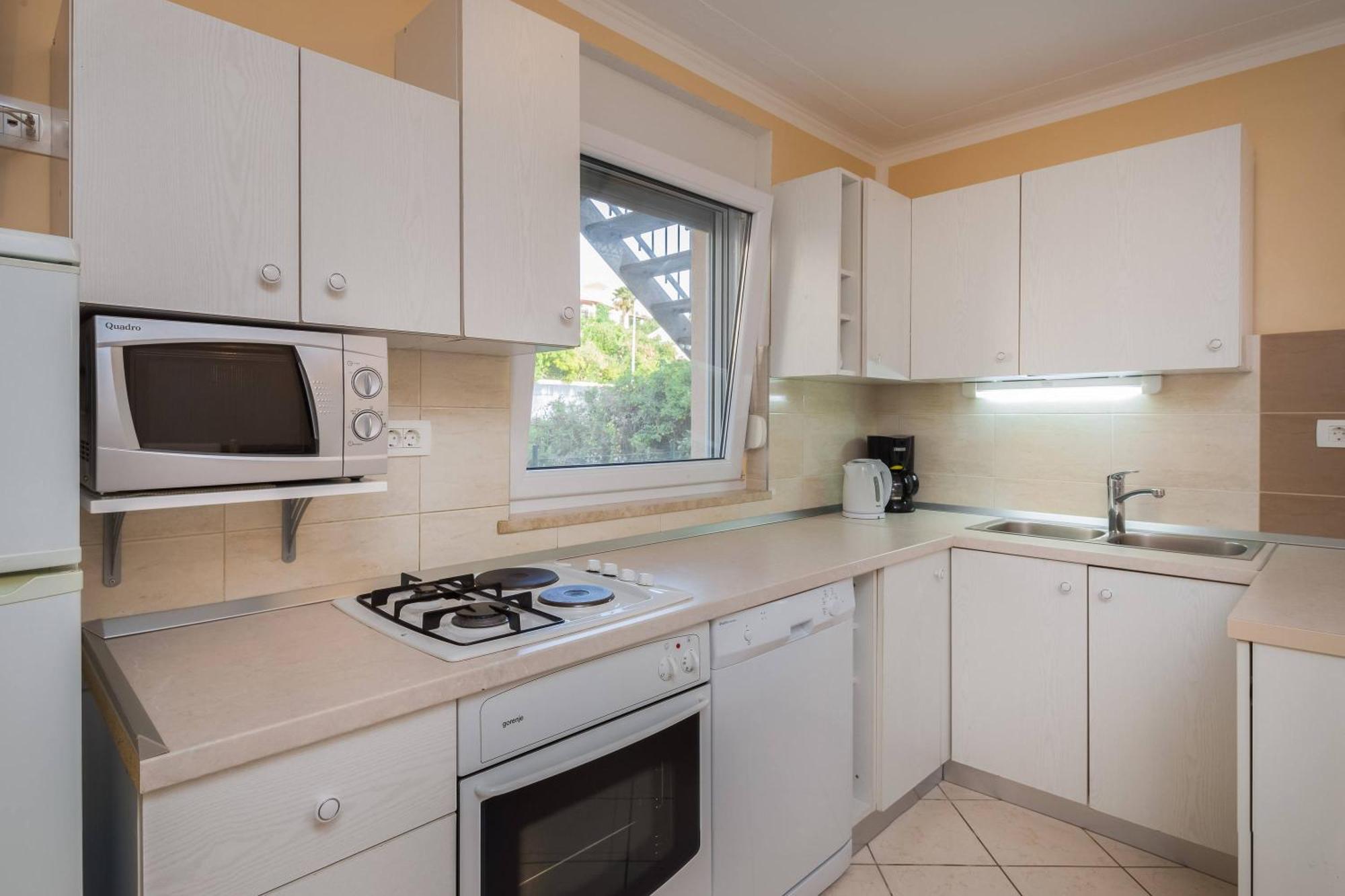 Apartment Krzelj Trogir Eksteriør billede